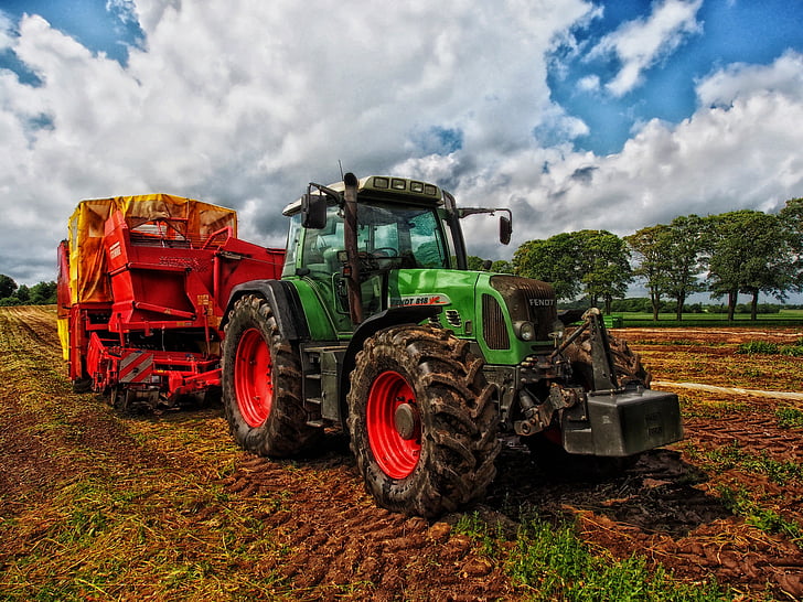 Choosing the right tractor, Farm tractor selection, Tractor buying guide, Tractor size and horsepower, Agricultural machinery choice, Best tractor for farming, Tractor features, Farm equipment selection, Farm machinery tips, Selecting the perfect tractor, Tractor models, Agricultural vehicle buying, Tractor purchase advice, Tractor specifications, Farm equipment comparison